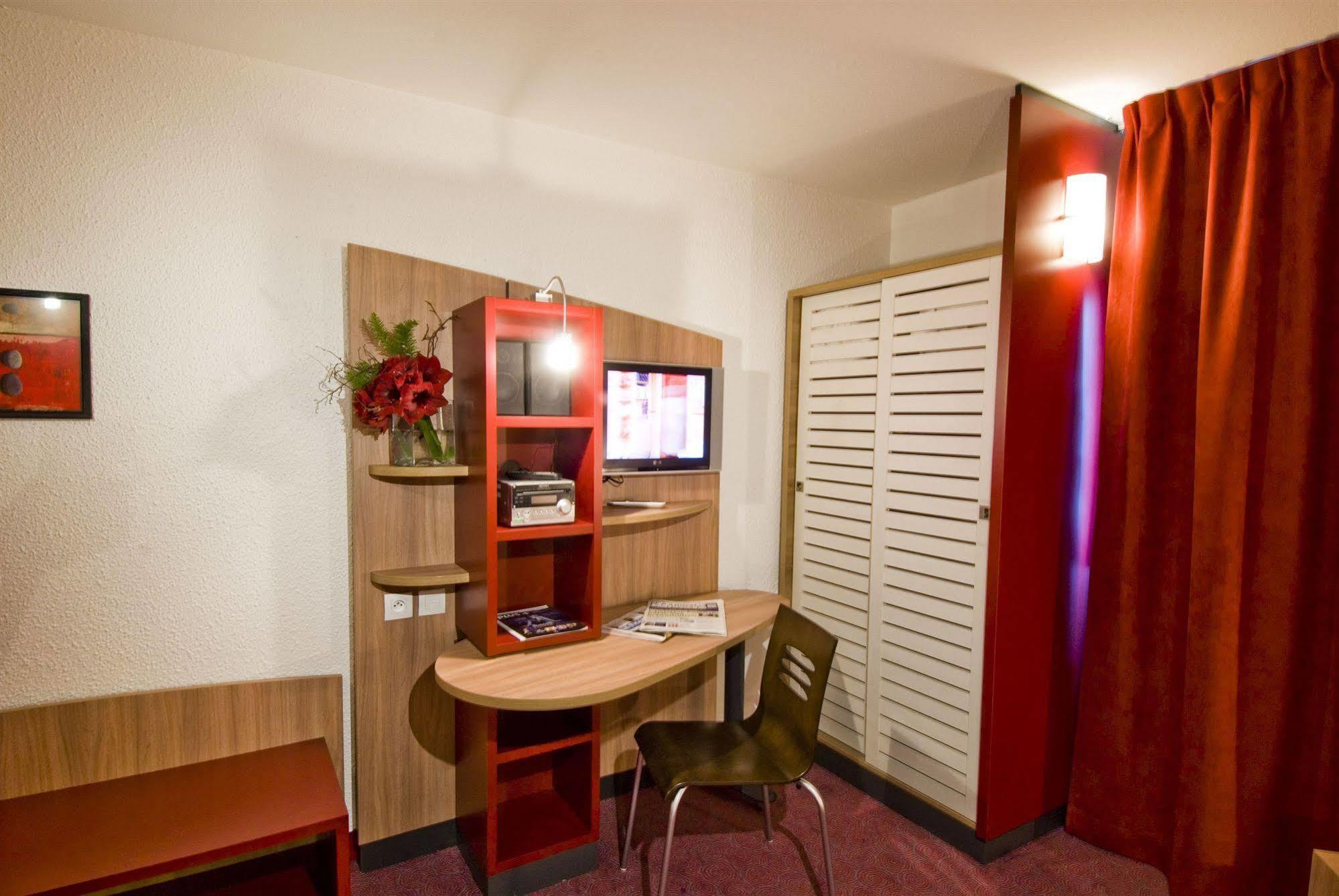 Canal Suites Pantin Zewnętrze zdjęcie